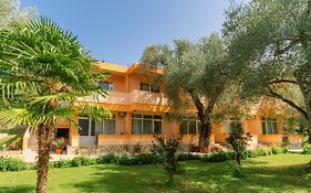 Apartments Aura